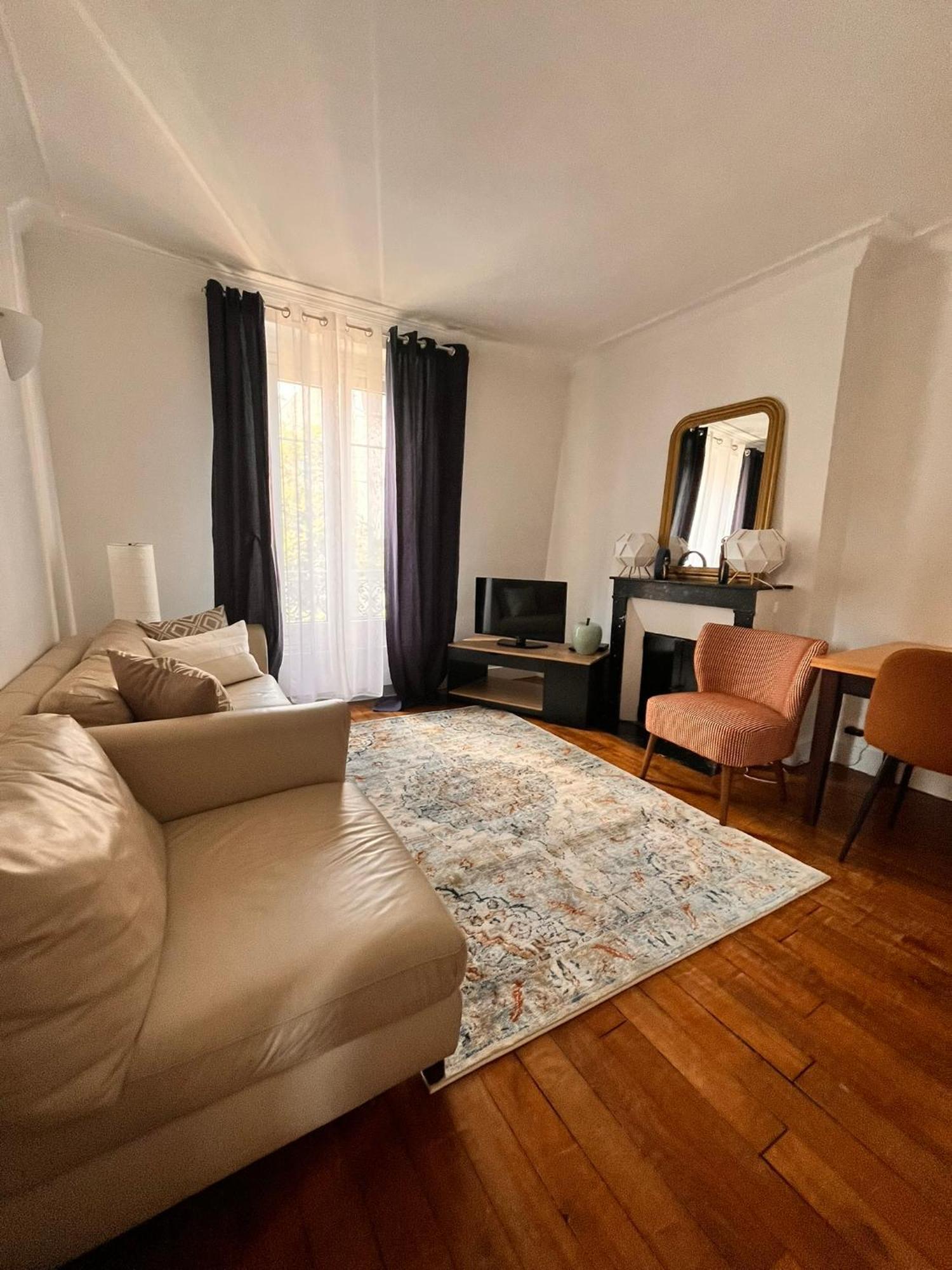 Reve D'Ete A Paris Apartment ภายนอก รูปภาพ
